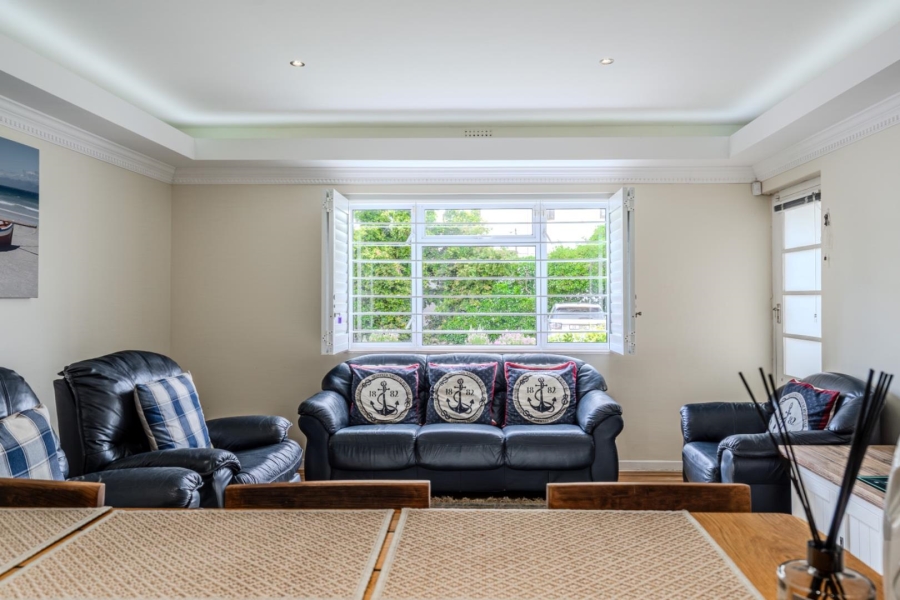 3 Bedroom Property for Sale in Fish Hoek Western Cape